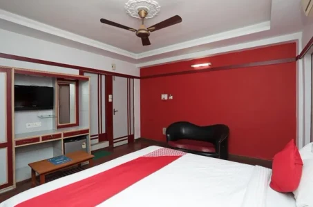 Hotel with bar in tiljala road, kolkata - hotel blue abedin