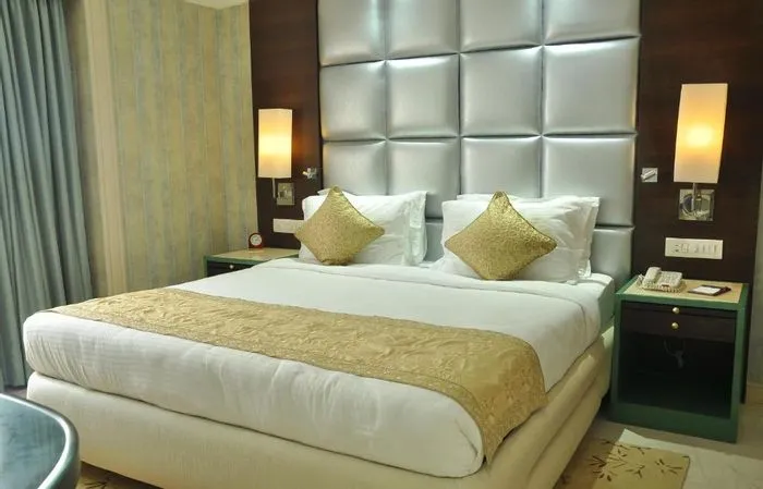 hotel with gym in salt lake, kolkata - hotel de sovrani