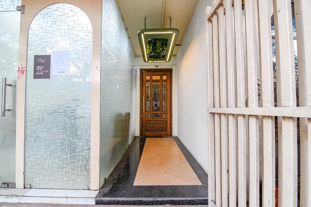 hotel near kolkata railway station - hotel hazra inn