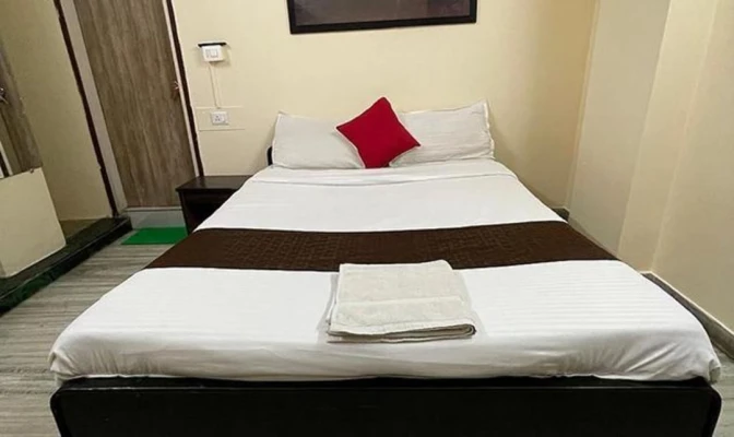 hotel in gariahat, kolkata for couples - hotel kolstay inn gairahat