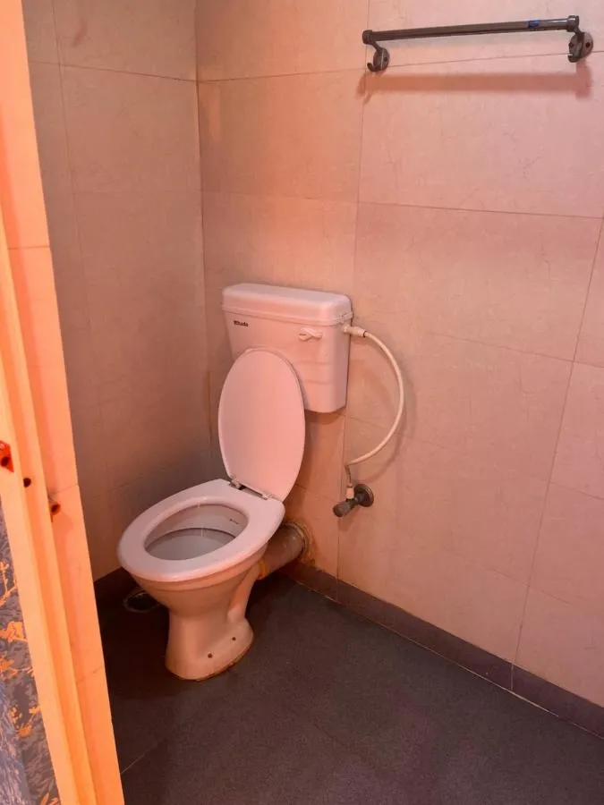 jacuzzi hotel in vip nagar, kolkata - hotel palace by roomylo