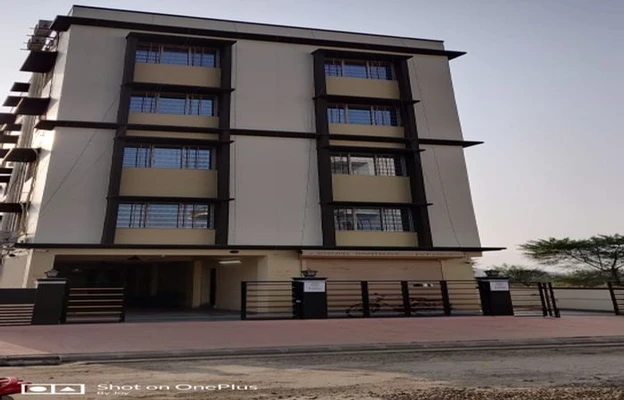 hotels for unmarried couples in hotel sanjiva suites kolkata