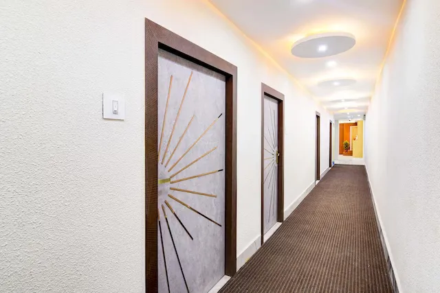 corporate hotels in hotel the crown kolkata