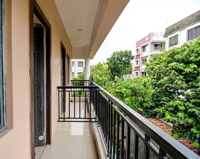 cheap and best hotels in hotel the rs villa kolkata