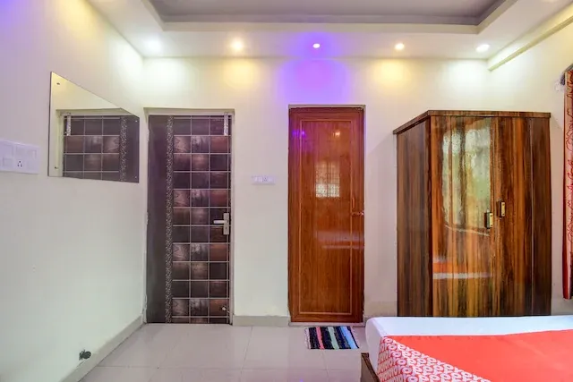 book hotels in hotel the rs villa kolkata
