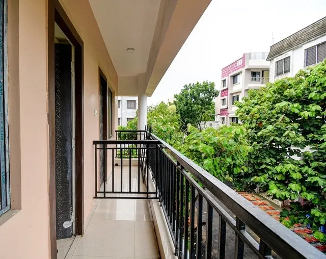book hotels in hotel the rs villa kolkata