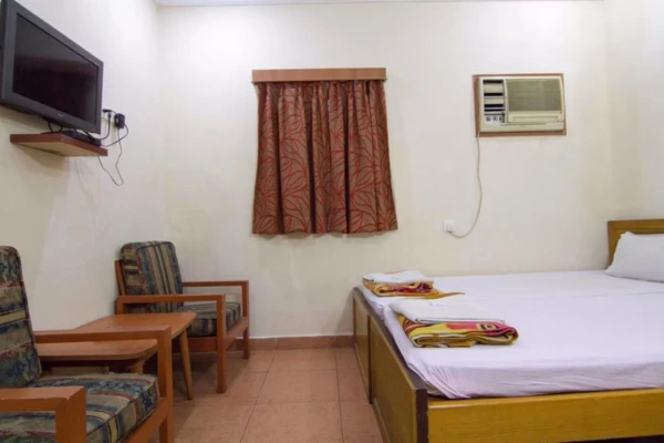 hotel with gym in kalighat, kolkata - hotel venkateshwara