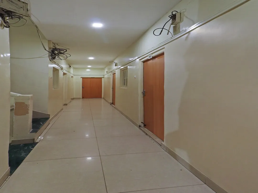 hotel with meeting room in kalighat, kolkata - hotel venkateshwara