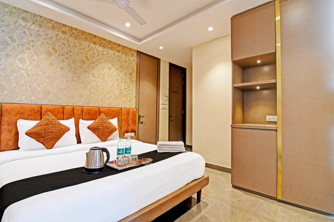 best couple friendly hotels in hotel vrindavan bidhan nagar kolkata