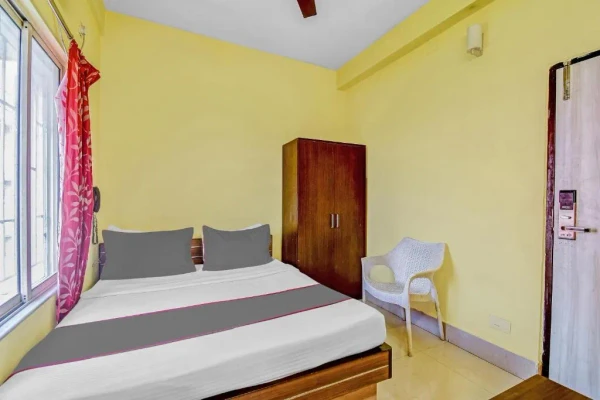 Hotel in mukundapur, kolkata for family - kabita guest house