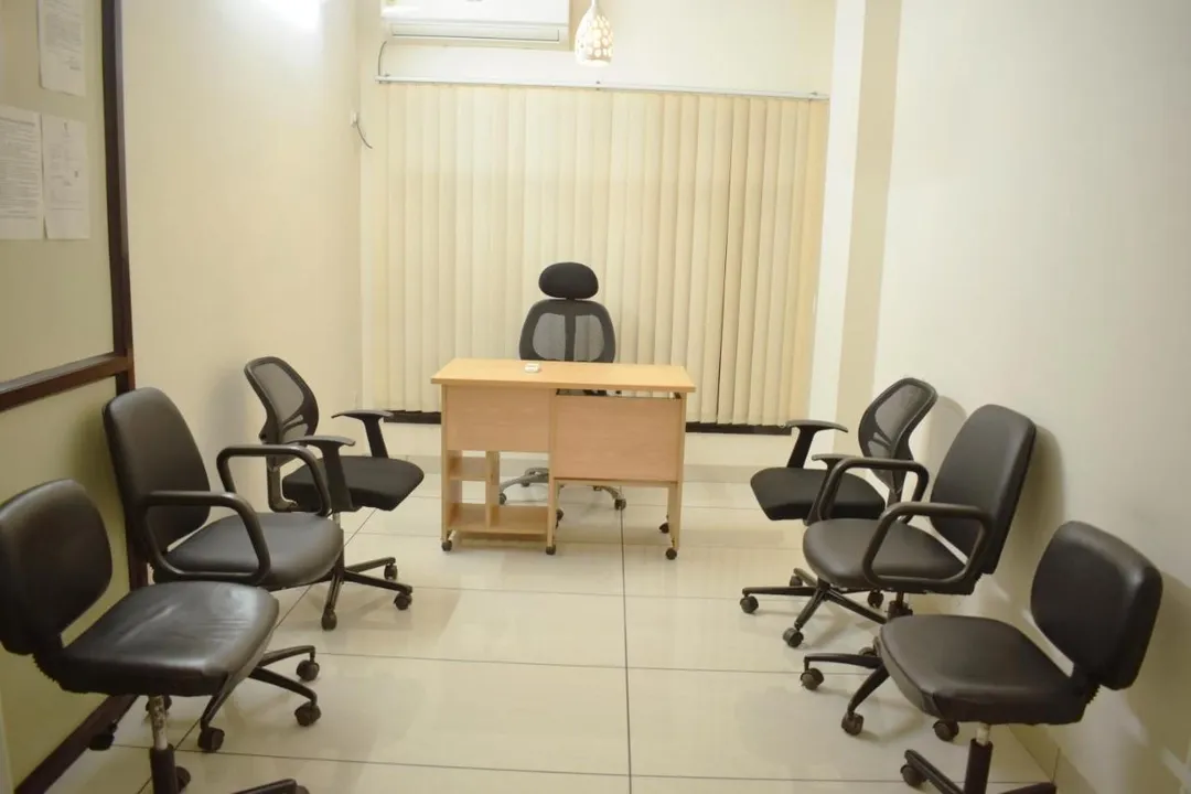 hotel with gym in monohar pukur road, kolkata - krishna kunj