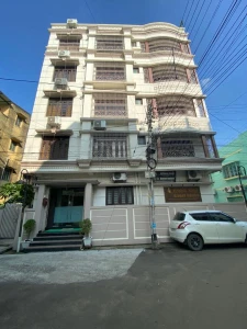 3 star hotel in monohar pukur road, kolkata - krishna kunj