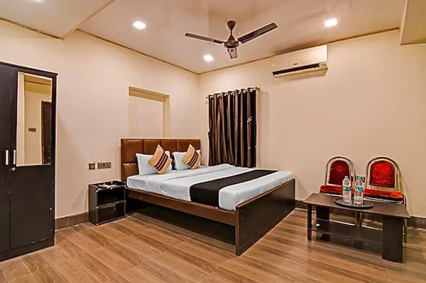 best day stay hotels in lucky homes kolkata