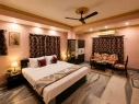 best early check in hotels in metro stay kolkata