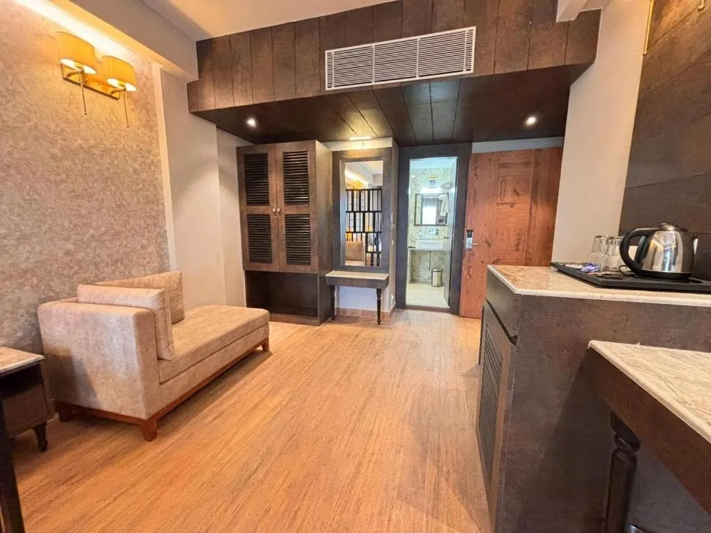 hotel in netaji subhas chandra bose international airport dum dum, kolkata for couples - northin hotel