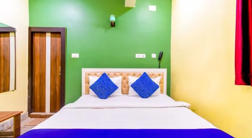 romantic hotels in pallyshree guest house kolkata