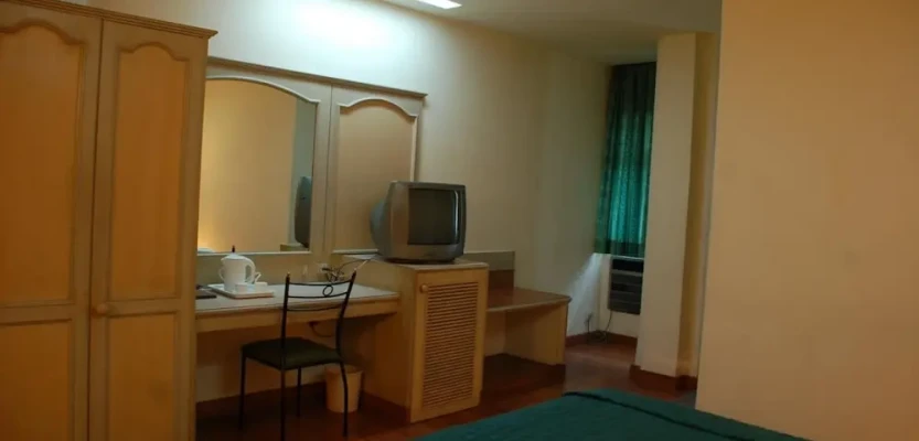 gariahat, kolkata hotel booking - park palace hotel