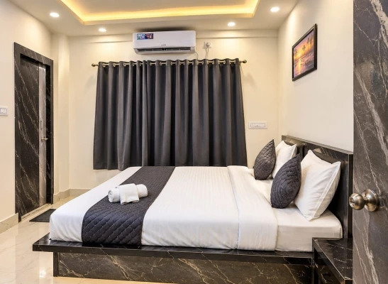 hotel near kolkata railway station - riviaa stays
