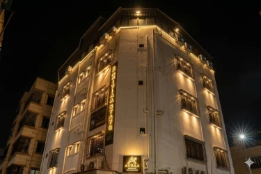 cheap and best hotels in riviaa stays kolkata