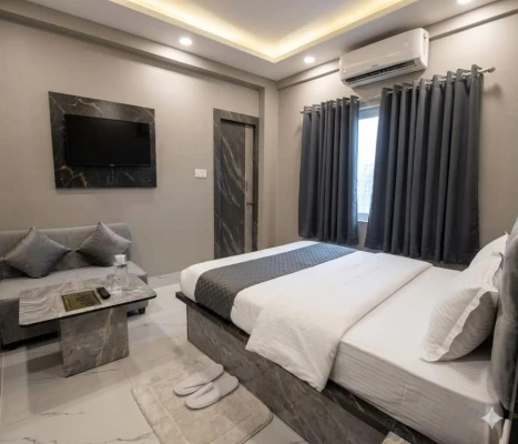 best luxury hotels in riviaa stays kolkata