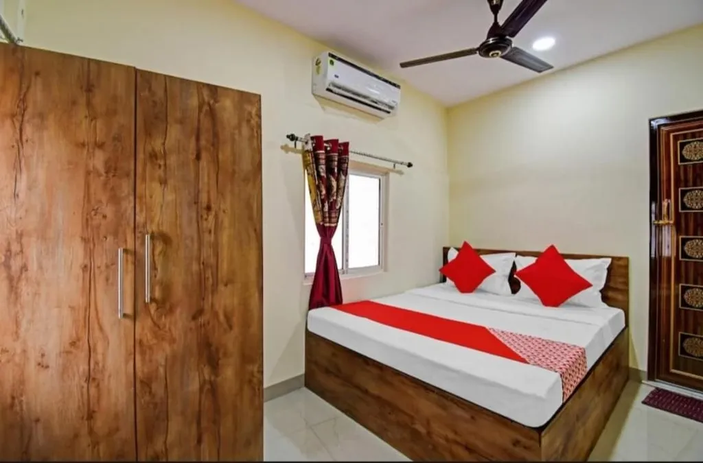 couple friendly hotels in sapphire guest house kolkata