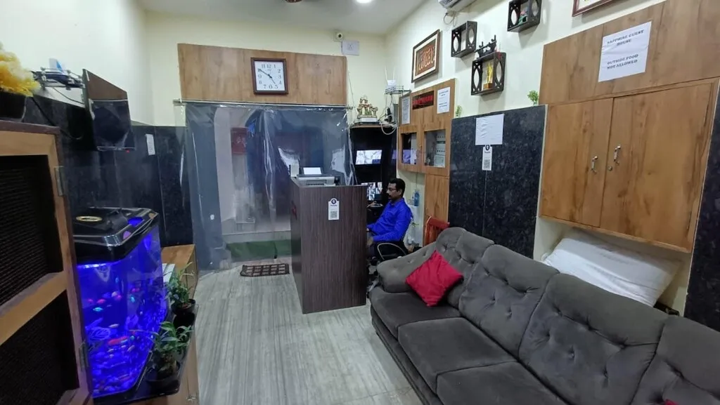 best couple friendly hotels in sapphire guest house kolkata