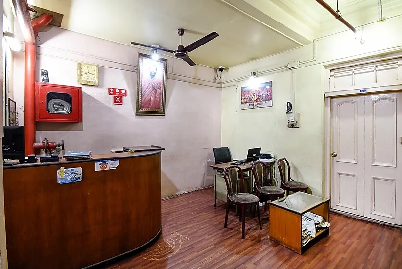 jacuzzi hotel in shyam bazar, kolkata - shovashray guest house