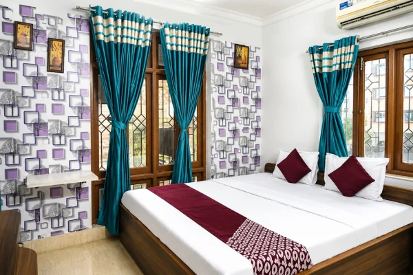 unmarried couple friendly hotels in shraddha residency 2 kolkata