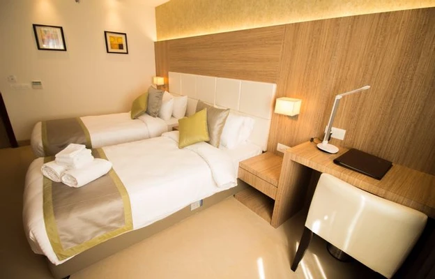 unmarried couple friendly hotels in the maureen kolkata