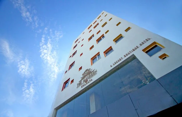 family holiday hotels in the maureen kolkata