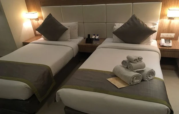 business travel hotels in the maureen kolkata