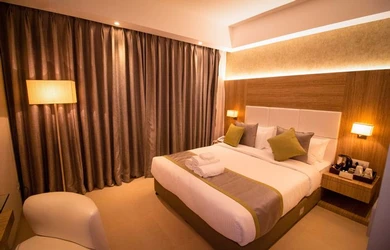 4 star hotels in the maureen kolkata