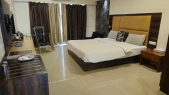 corporate hotels in three musketeers hotel kolkata