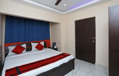 hotel near kolkata airport - white palace hotel and resort