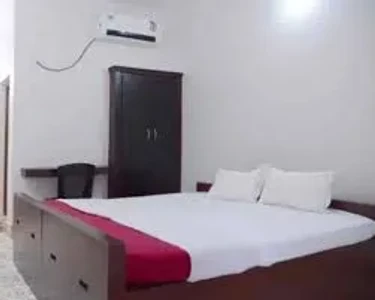 Hotel with banquet hall in ammanchery, kottayam - surya lodge