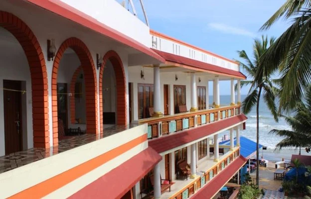 Homestay for Lowest Price in vizhinjam, kovalam - arabian sea palace