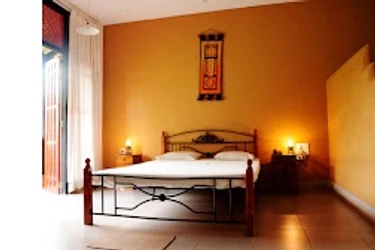 homestay with campfire in light house road, kovalam - clove green homestay