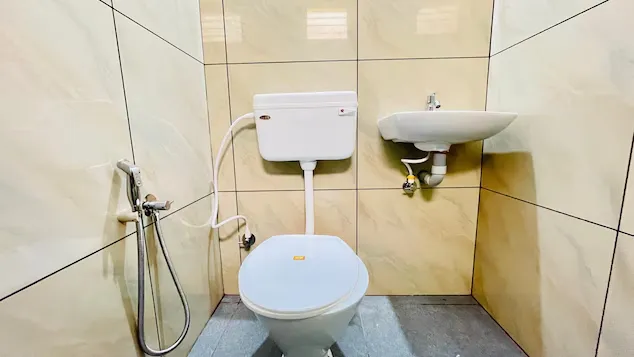 hotel in chalappuram, kozhikode for family - era zen heritage rooms