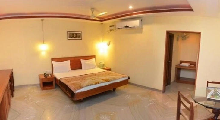 online room booking in valayapettai, kumbakonam - hotel rayas annexe 1