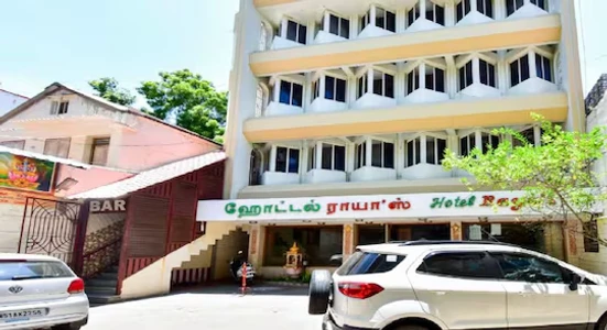 family hotel with pool in valayapettai, kumbakonam - hotel rayas annexe 1