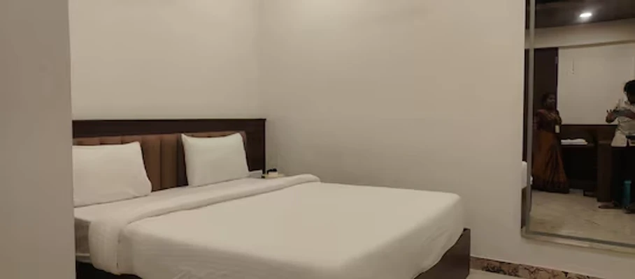 best luxury hotels in the royal retreat kumbakonam