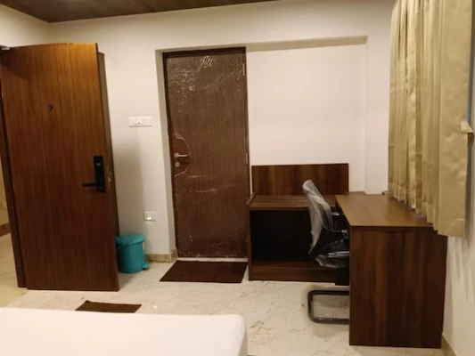 budget hotel in thiruvisanallur, kumbakonam - the royal retreat