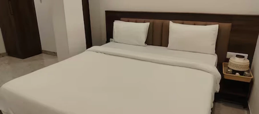 online room booking in thiruvisanallur, kumbakonam - the royal retreat