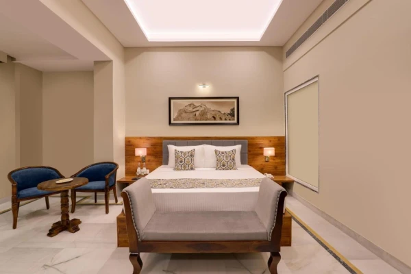 hotel near kumbhalgarh airport - lemon tree resort kumbhalgarh