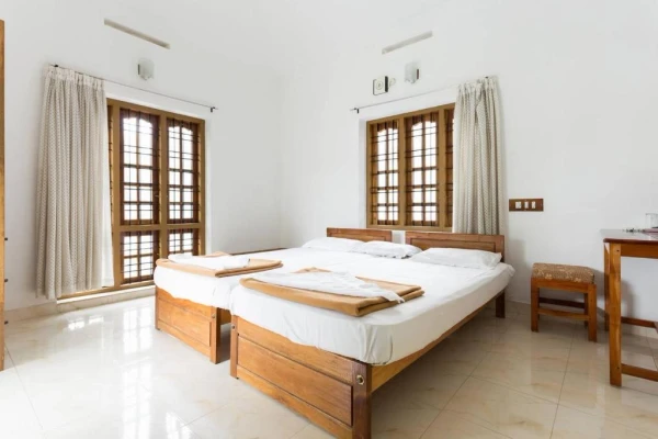 pet friendly homestay in thekkady, kumily - oriole homestay