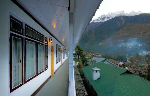spa resort in le coxy resort, lachung - summit alpine resort, lachung