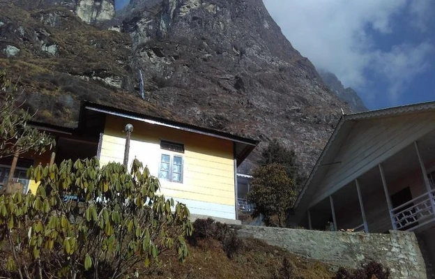 3 star resort in le coxy resort, lachung - summit alpine resort, lachung