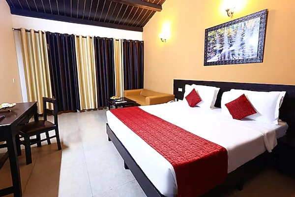 jacuzzi hotel in palkot, lansdowne - ecko kasang regency hill resort