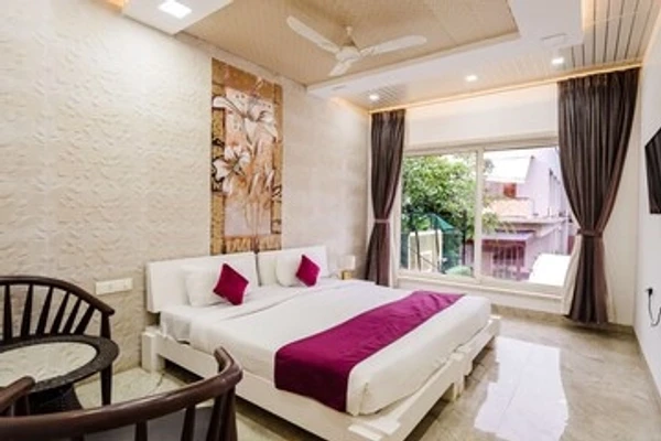 hotel near lonavala airport - elivaas moonstone meadows 1 suite room with shared pool