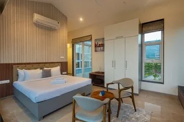 hotel with swimming pool in khandala, lonavala - elivaas nimishka 5 bhk villa with pvt pool & garden